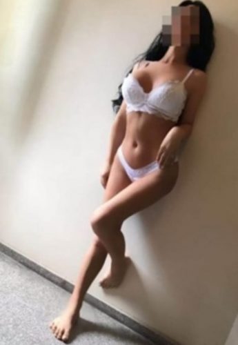 konyaescortpelinsu-1 Sıcak Ve Ateşli Bir Gün İçin Konya Escort Bayan Pelinsu