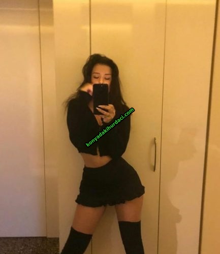 konyaescortsena-1 Mini Giyinmeyi Seven Ateşli Konya Escort Sena