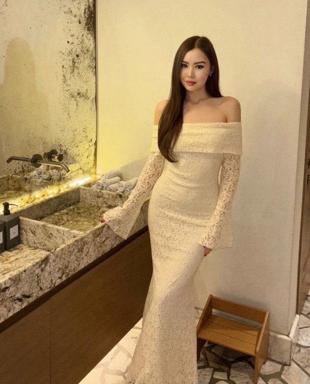 konyaescortalev-1 Konya Escort Alev 24 Yaşında Harika Vücuda Sahibim