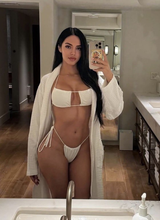 konyaescortezel-2 Konya Escort Ezel Kendi Yerim Var